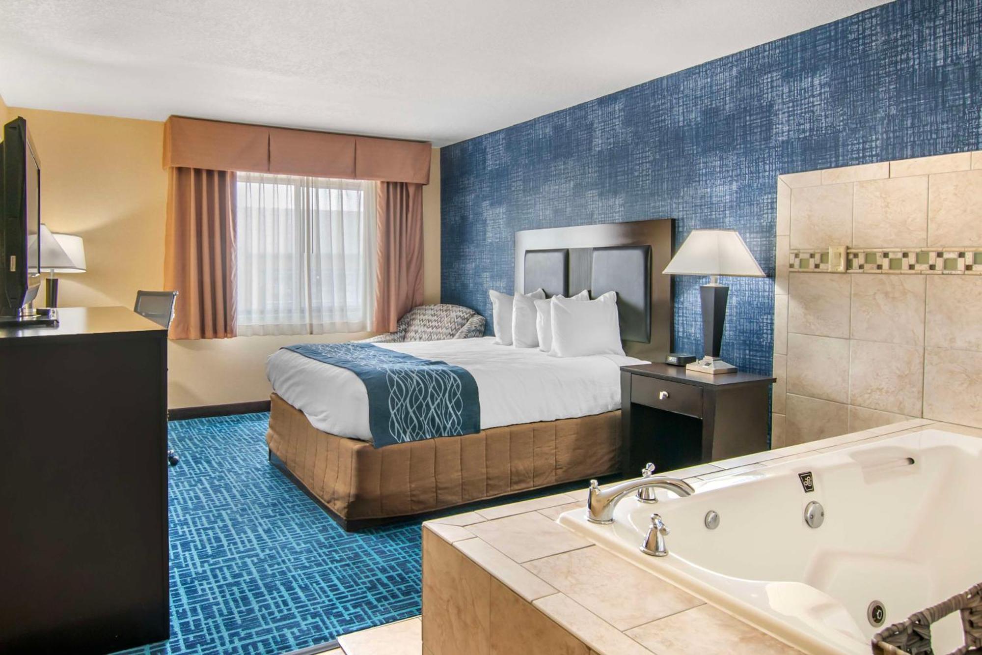 Hotel Western On The River 3*